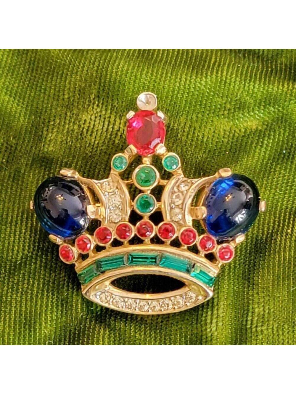 Alferd Philippe TRIFARI Gold Plated Royal Jeweled Crown Brooch *missing 1 stone*